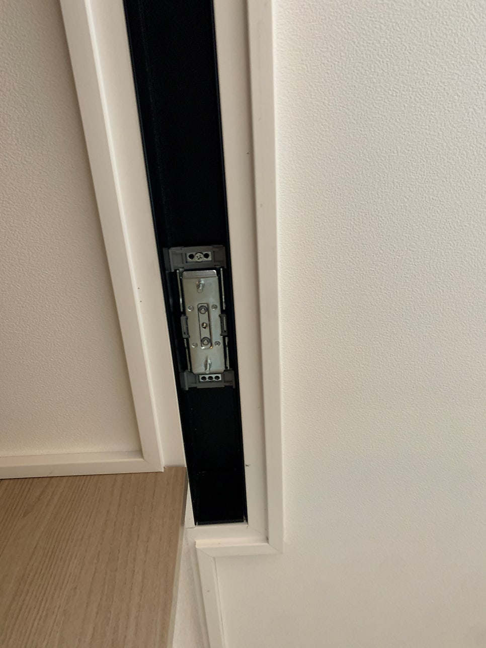 중문수리 과천 30평대 아파트 원슬라이딩 중문 댐퍼 교체