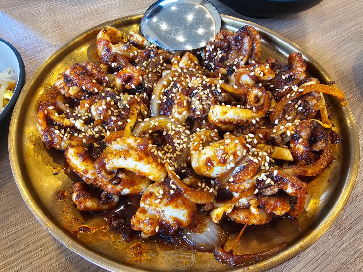  아산 배방역점심맛집 손의손 쭈꾸미 칼국수면 조합 진짜 추천