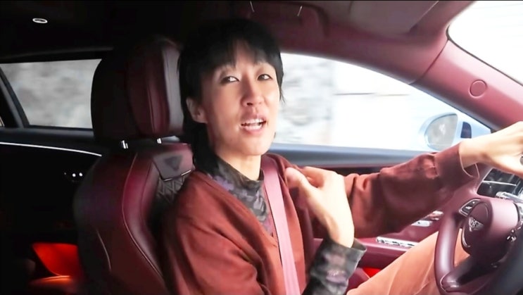   이혼 4개월…홍진경, 벤틀리 타고 등장한 근황 속 진짜 속마음은?