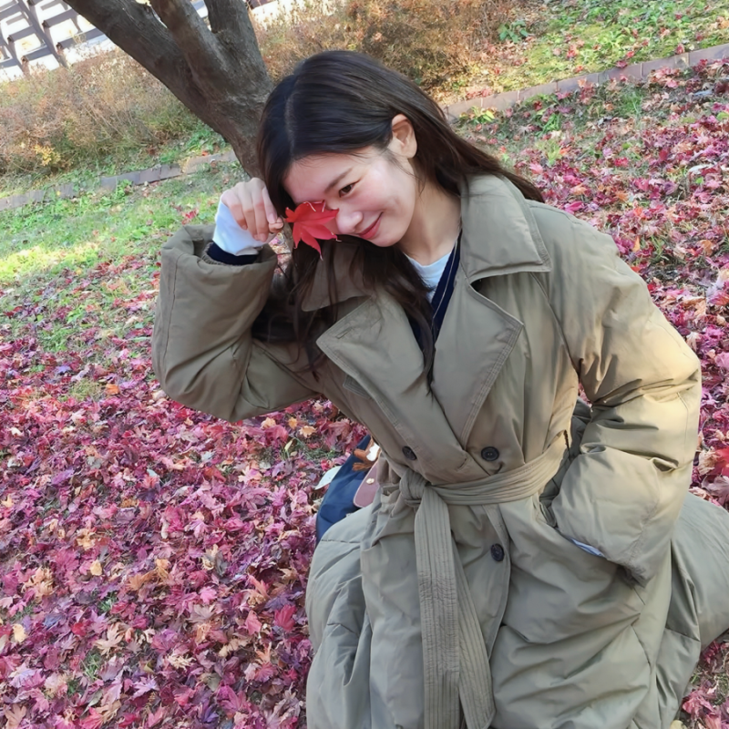정소민 겨울여행룩 레전드! 요즘 난리 난 패딩코트 스타일