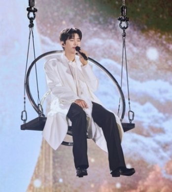   임영웅, 체조경기장 또 들썩! 서울 2주차 콘서트 오늘 개최, 마지막 공연은 티빙에서 ‘생중계’ 확정!