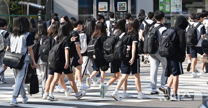  복지시설 중도 퇴소 아이들, 절반만 사후관리…"사각지대도 여전"