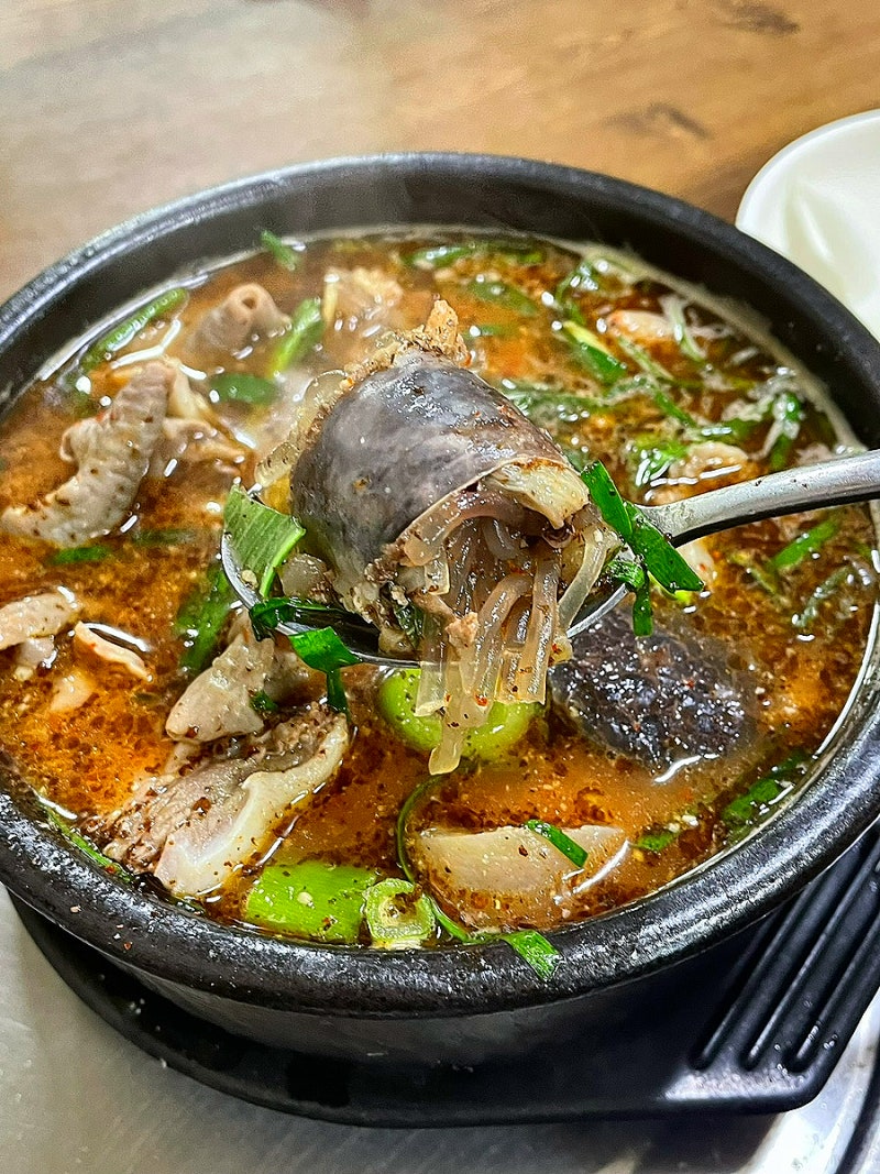 대전 중앙시장 순대골목 노포 맛집 추천 푸짐한 순대국과 막창순대가 있는 오뚜기순대 (내돈....
