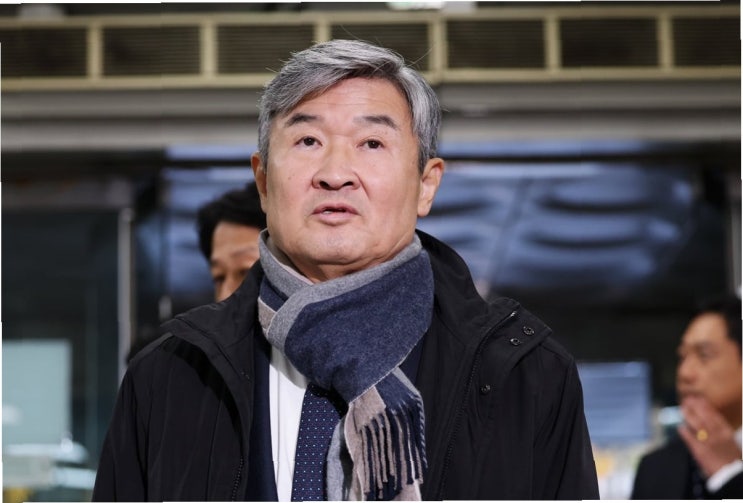 <b>조태용</b> 전 국정원장, '<b>정치 관여</b>' 혐의로 <b>기소</b>: 그 배경과 파장