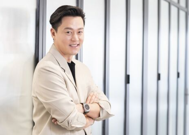 <b>이서진 신세계</b> 정유경 회장 딸 애니 오랜 인연 황금 인맥 <b>흉터</b>... 