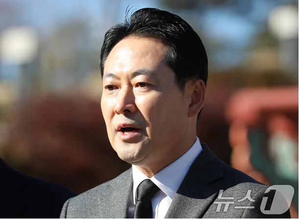 <b>장동혁</b> "민주당 폭거가 <b>계엄</b> 불렀지만 국민 고통…<b>책임</b> 통감"