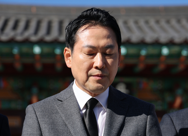 <b>장동혁</b> 국민의힘 대표 속보｜“계엄 사과 요구 검토하겠다”... 