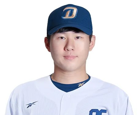 <b>최원준</b> 두산과 <b>4년</b> 최대 <b>38억 재계약</b> 프랜차이즈 스타의... 