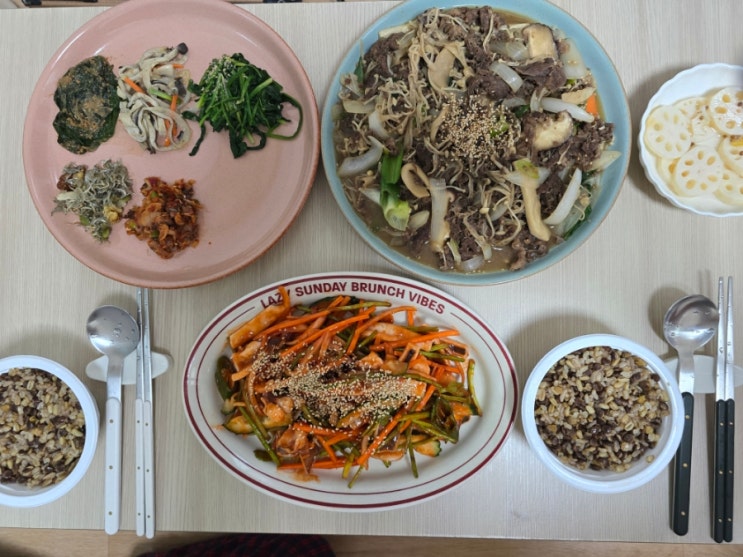  배달되는 포항 이동 반찬맛집 『 찬미당 』 대만족후기 (버섯소불고기, 통오징어숙회 등 반찬 8종)