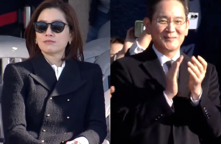 삼성가 <b>장남</b> 이지호 <b>임관식</b> 참석...<b>이재용</b>은 어깨 툭, 임세령은... 