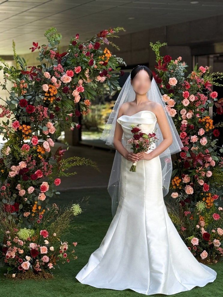  디유드라포엠 야외웨딩 키큰신부 머메이드 실크드레스, 2부 드레스 본식 후기