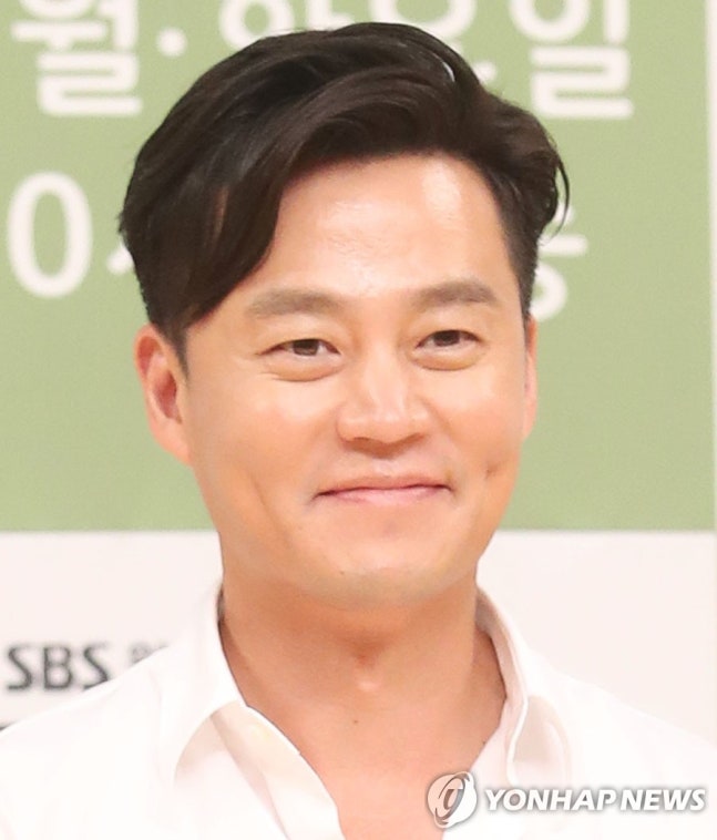 MBC 故<b>이순재</b> 추모 다큐에 <b>이서진</b> 내레이션 참여