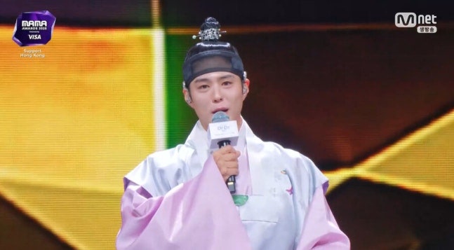 “사극 찢고 나온 실존 왕자”…박보검, 2025 MAMA 엔딩에서 한복 입고 ‘대한민국 대표 국보 ....