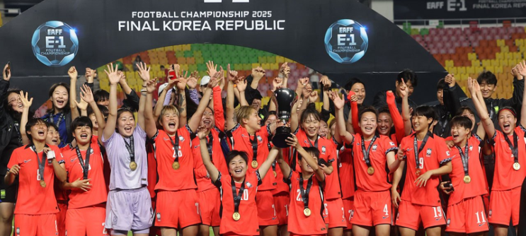 한국 여자 축구 웨일스와의 평가전에서 <b>동점골</b>로 무승부