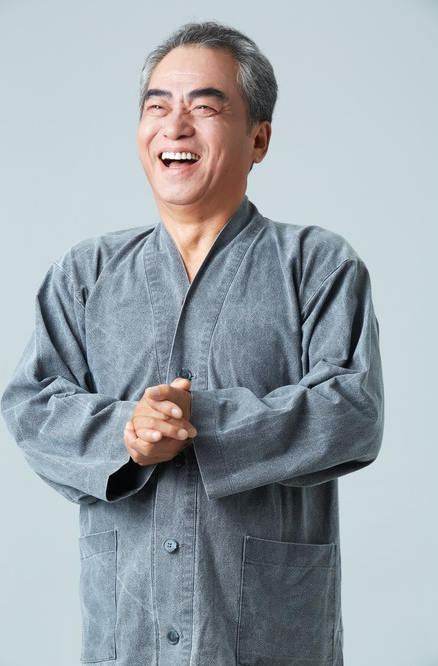 원로<b>배우 이문수 별세</b>…연극·영화계 깊은 슬픔에 잠기다