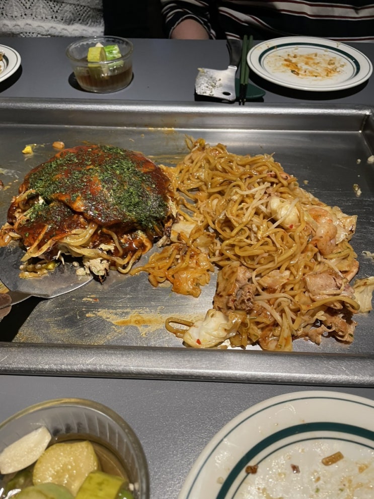  오시 망원본점 내돈내산 꿀팁 예약권장 아닌 필수 망원동추천맛집 오시 모단야끼 오시 김치야끼소바 야끼소바 삼겹살말이 망원역저녁 망원동웨이팅맛집