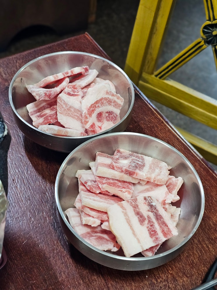  제주 연동 냉삼 맛집 일등아들식당 박피삼겹살 냉동삼겹살 된장찌개 계란찜 간장게장 무한