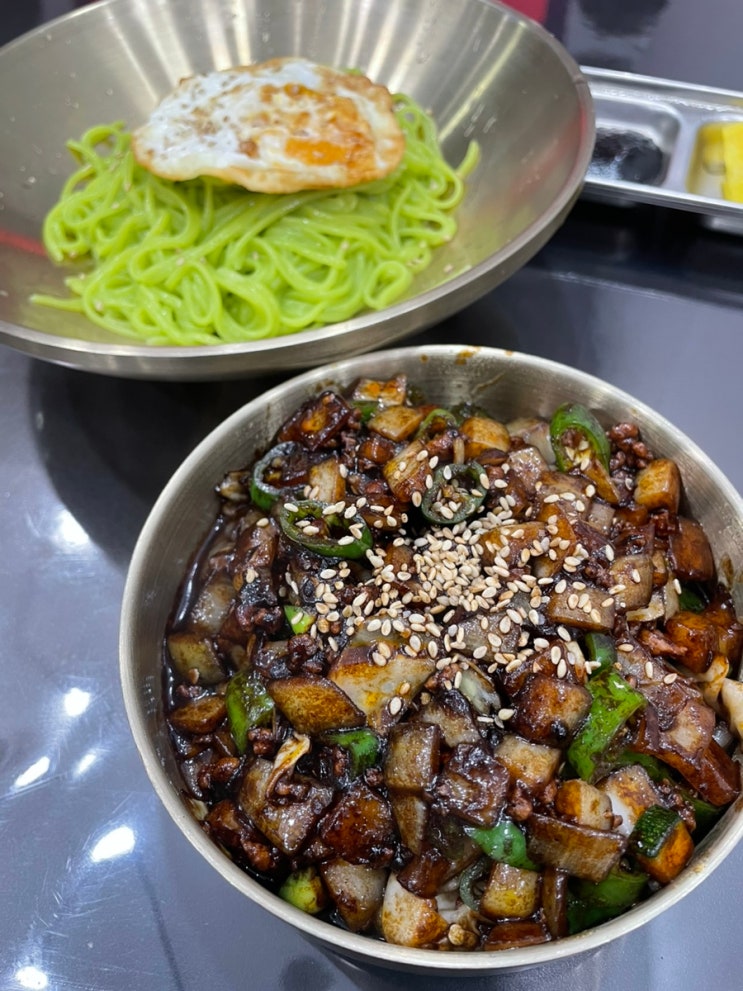  유경님 만두 추천맛집 군산 수송동 동네중국집 불향가득 매운 고추간짜장 평일점심 웨이팅맛집 동래 꿀팁 수송동혼밥 군산중국집추천