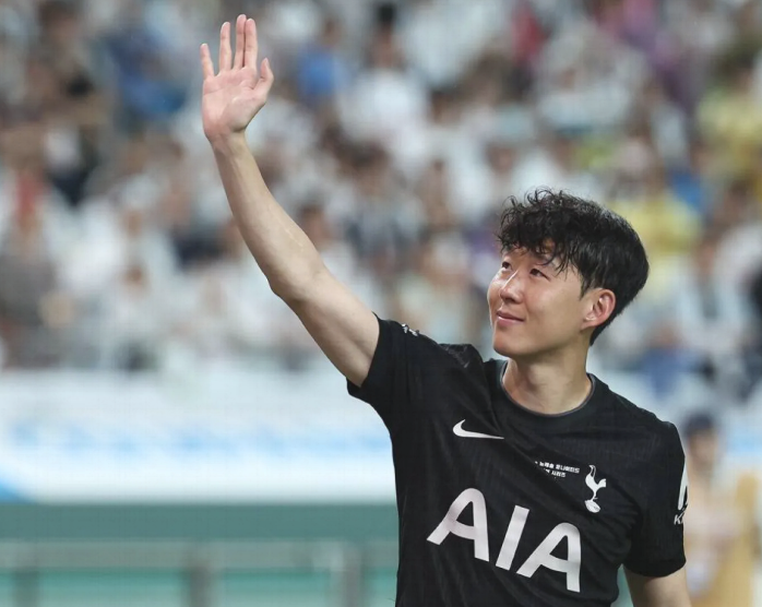 “레전드 귀환!” <b>손흥민</b>, <b>토트넘 방문</b> 확정? 팬들 난리 난 이유