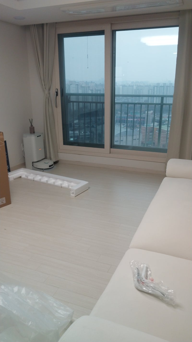 🏢 **[인천 서구 청라동 신축 아파트] 입주청소 후 갑자기 터진 대형 누수…