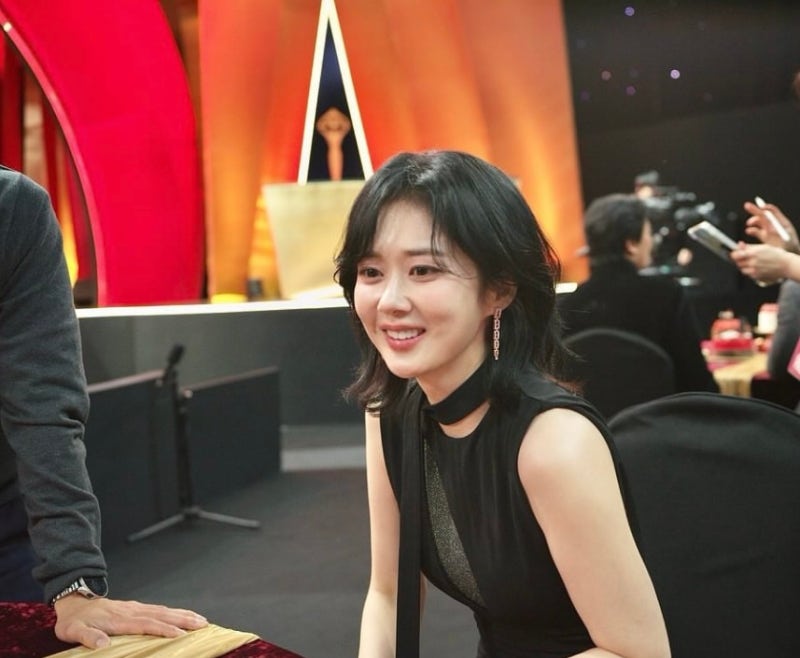 캐주얼과 시크함이 공존하는 ‘장나라 단발 허쉬컷’ / 에이치플레이스 송파헬리오시티점