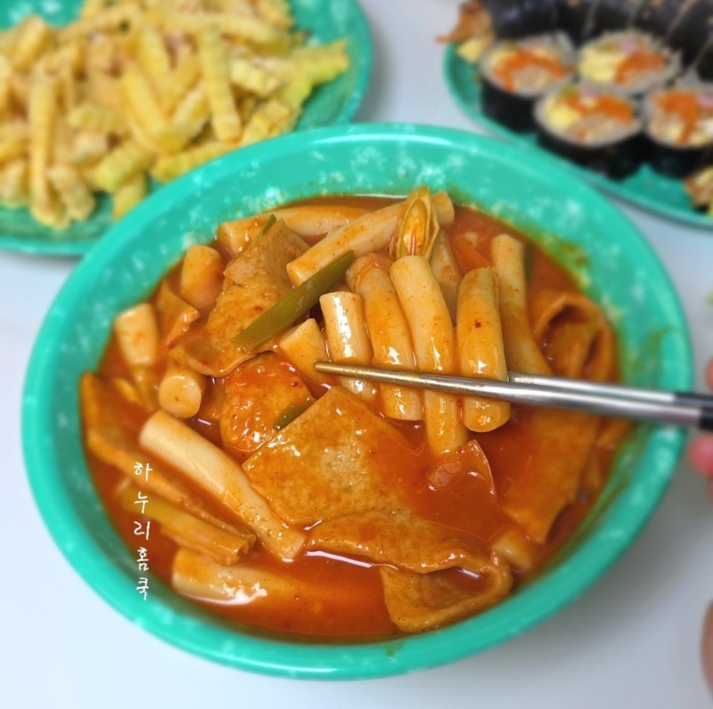 분식집 옛날 떡볶이 그대로! 정호영 국물떡볶이 레시피 재료 소스 만들기