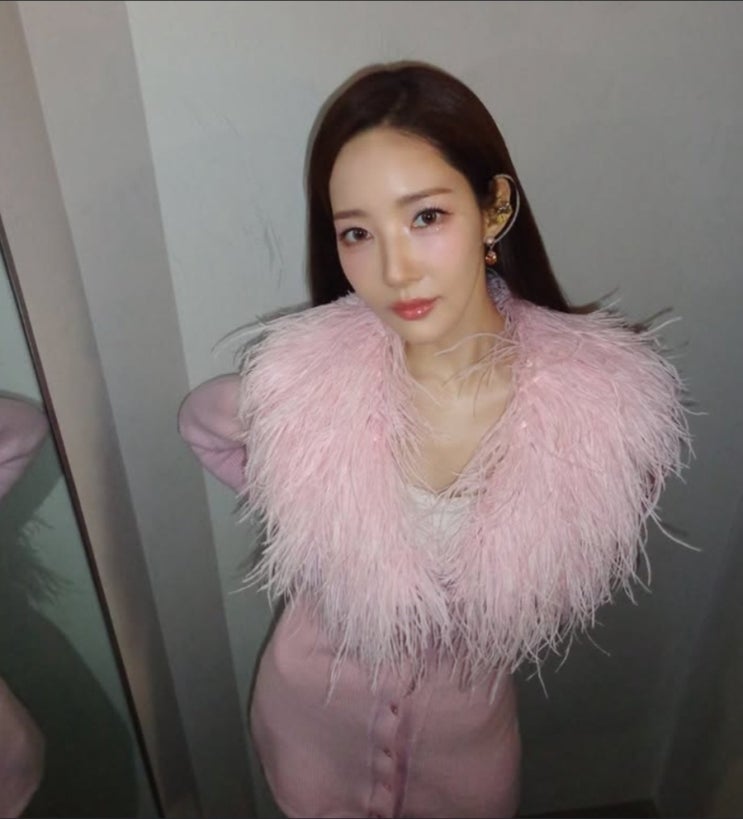   박민영, ‘뼈말라 시절’ 벗고 건강미 회복? 팬들 놀란 근황 공개!