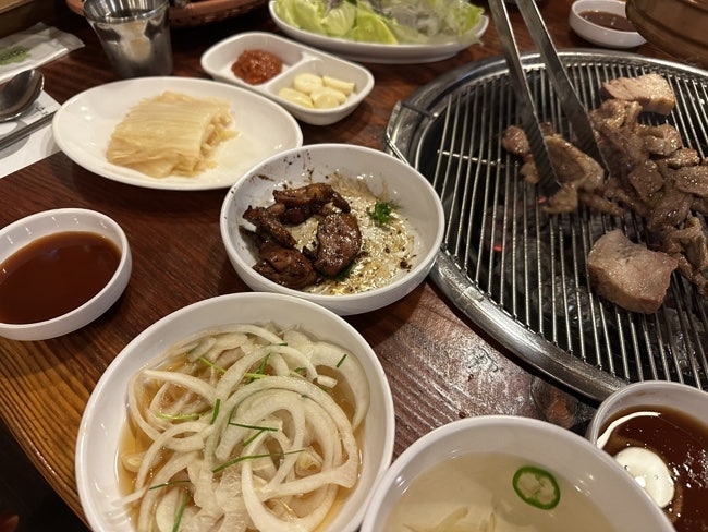 앞뜰장작구이마을 시흥대야점 사진 6