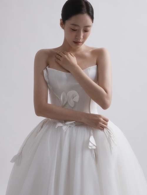 리액션까지…<b>함은정</b>김병우, 오늘 <b>결혼식</b> 비하인드 전격 공개
