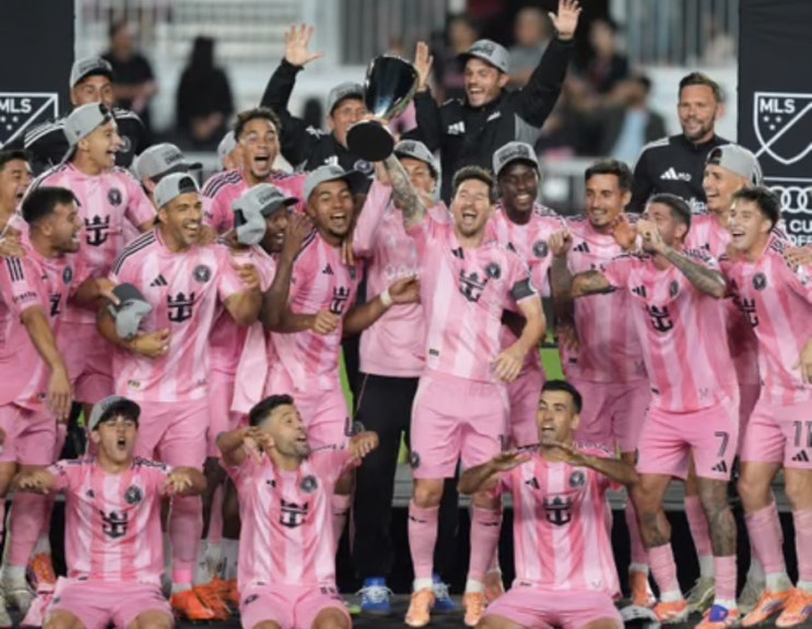  메시의 인터 마이애미 2025 동부 컨퍼런스 우승 MLS컵 우승까지 단 한걸음