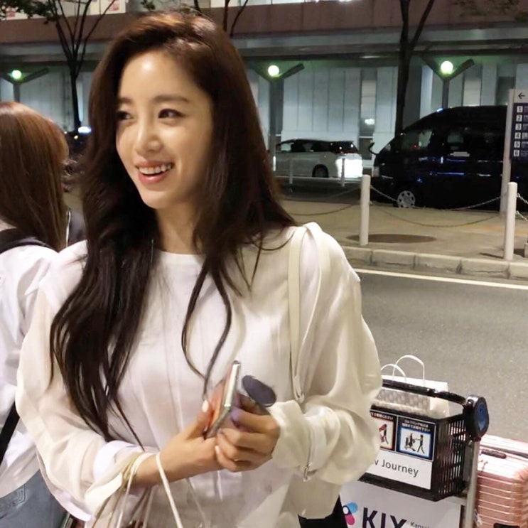  배우 함은정 실물 이렇게 청순했었나?