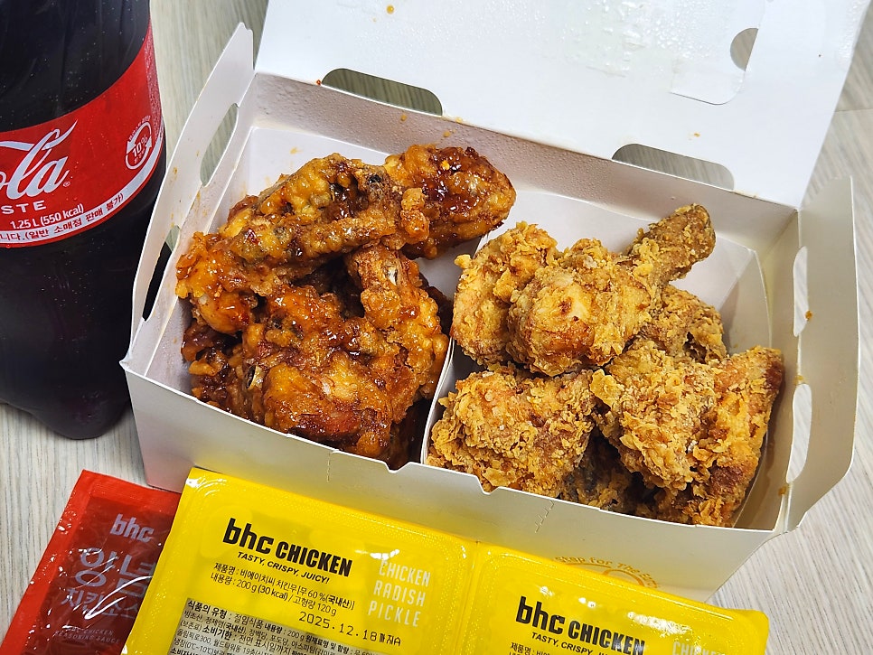 BHC치킨 신림신원점 사진 1
