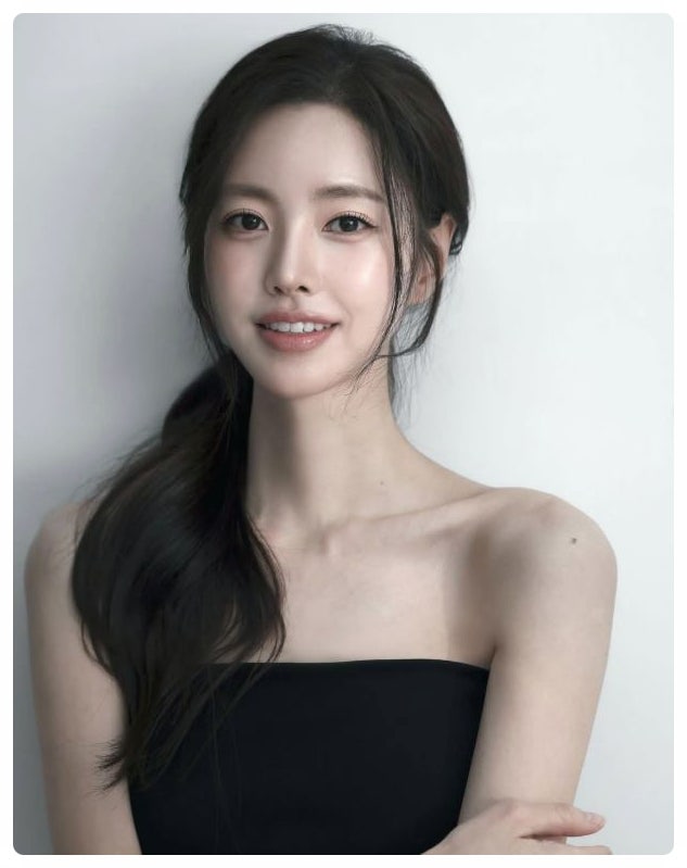 진세연, '확 달라진 얼굴 분위기' 새 프로필 공개! 성숙미 폭발하며 안방 복귀 기대감