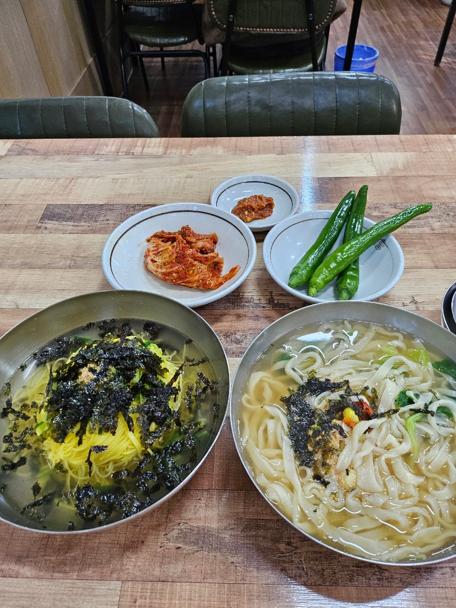 삼거리손칼국수 사진 6