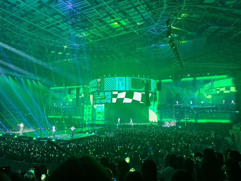 I Started Liking Them as a Joke, But Now I'm Genuinely Obsessed and Overwhelmed (VR Concerts, Stage Greetings, ENHYPEN Content)