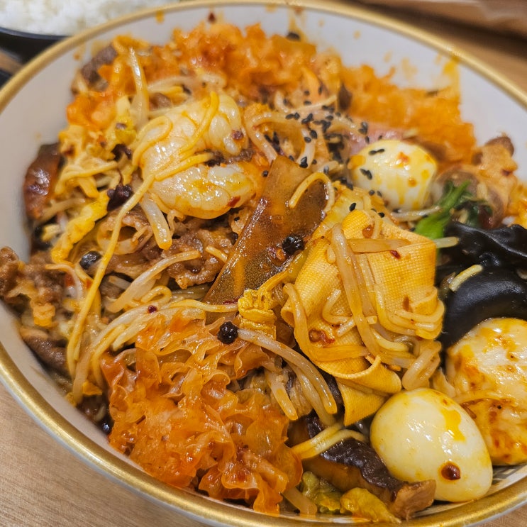  동래 밥집 추천! 마라섬에서 매운맛 제대로 즐기고 아이스크림으로 마무리
