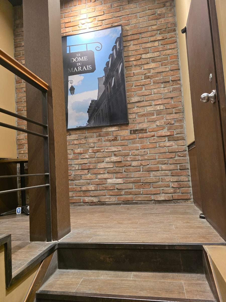 할리스 충북진천점 사진 5