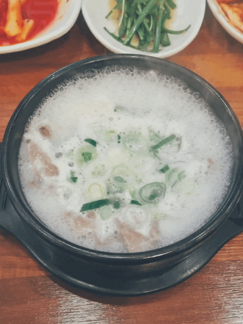  상봉역 국밥 맛집 김치가 맛있는 설렁탕집