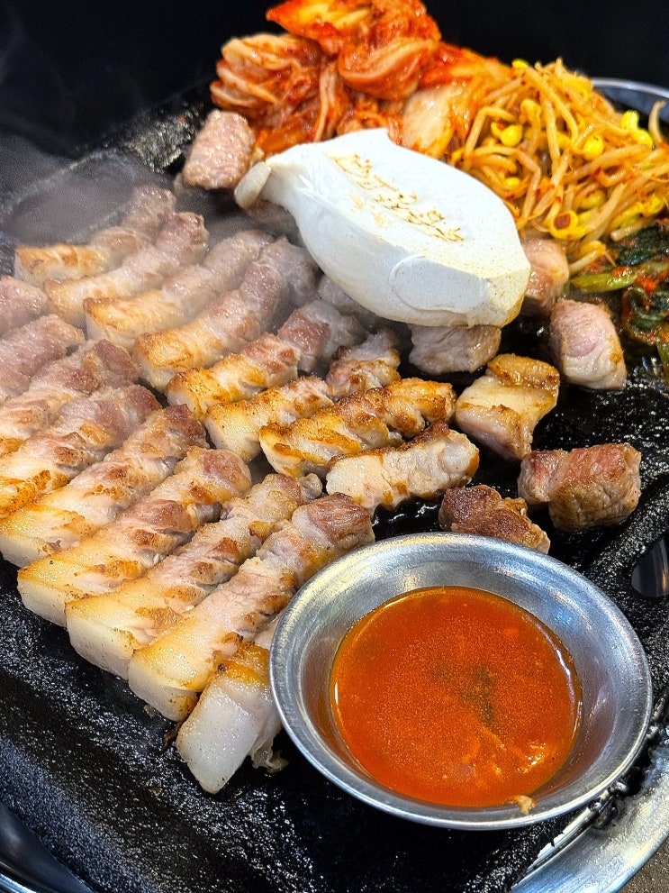  대구 테크노폴리스 술집 육즙창고 구워줘서 편한 현풍 삼겹살맛집