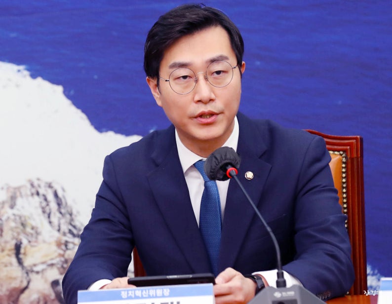 장경태 누구? 동대문구을 국회의원 나이 고향 학력 부인 결혼 프로필 어떨까