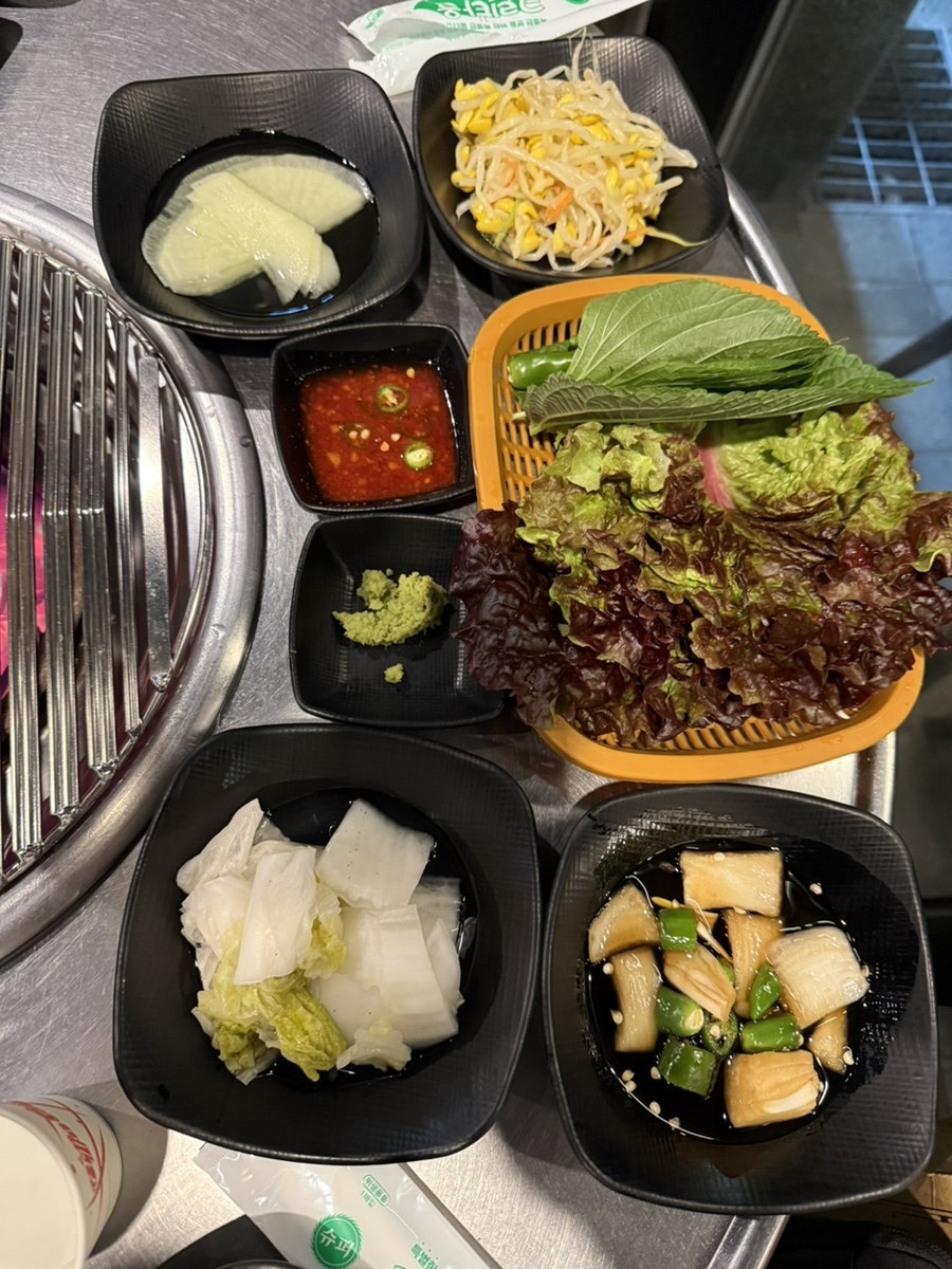 인생돼지 다산법조단지점 사진 6