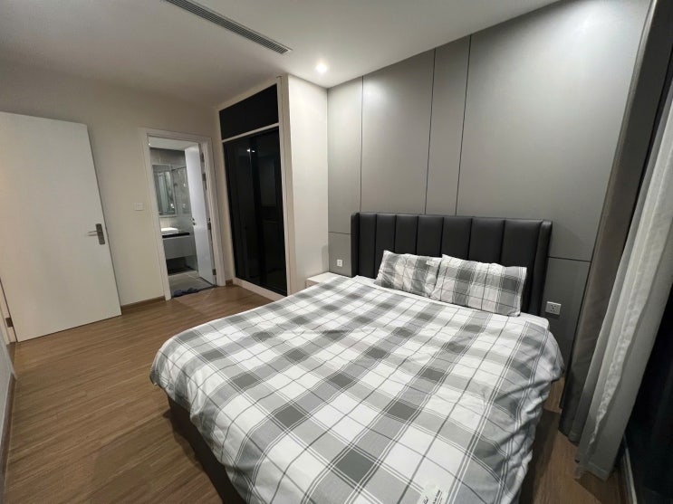  하노이 스카이레이크 S3 방3개 노옵션 $1200 VINHOMES SKYLAKE 좋은 아파트 임대 알려드립니다