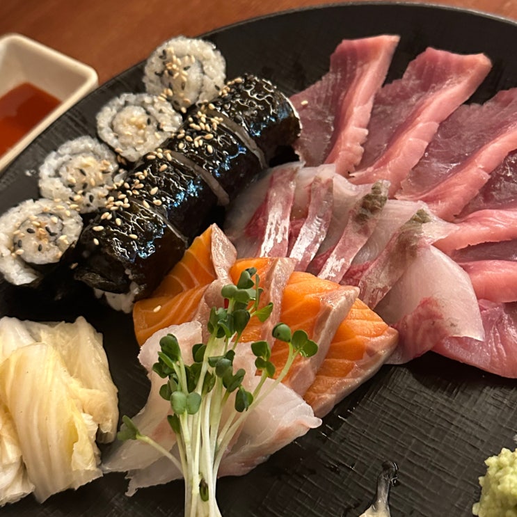  부산맛집｜광안리 술집 모듬회&소금김밥 [물보라 광안리]