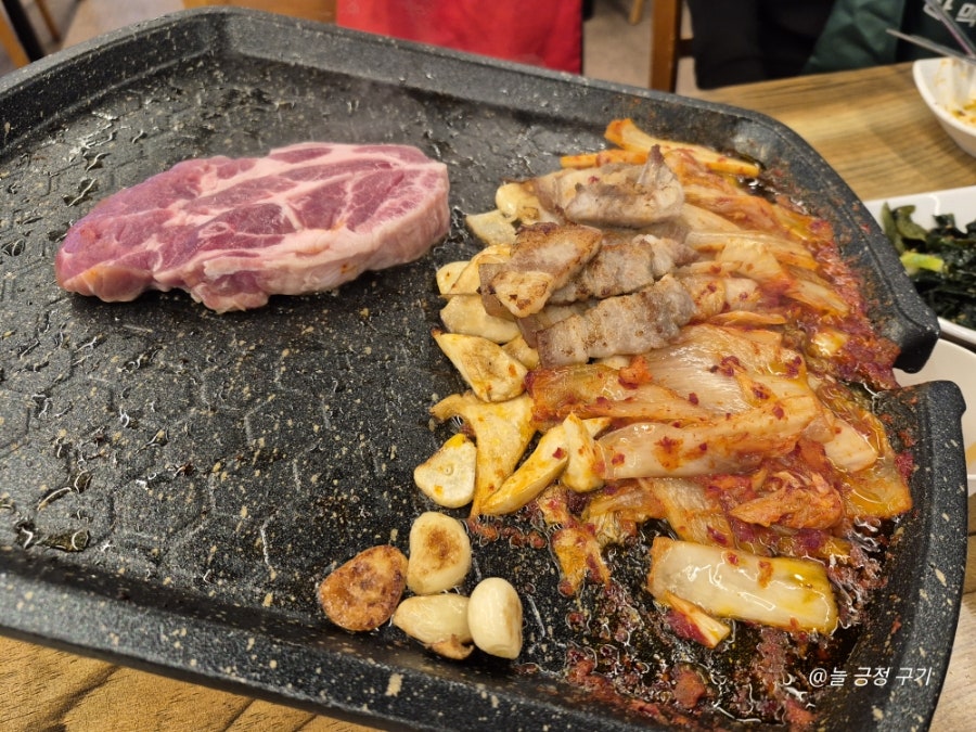 지리산청정흑돼지 사진 3