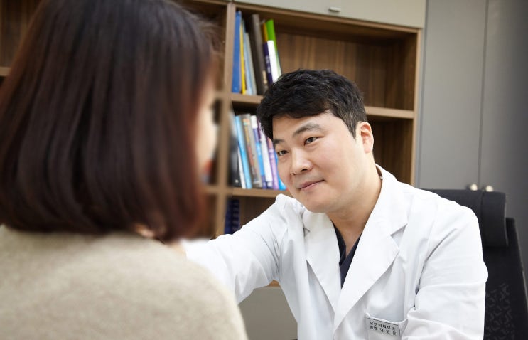  안양 여드름흉터 치료, 왜 단순한 스킨케어로는 해결되지 않을까요?
