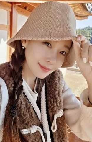   소유진, 자택 트리에 '라부부' 주렁주렁! 오너먼트 대신 인형으로 채운 '역대급 트리'