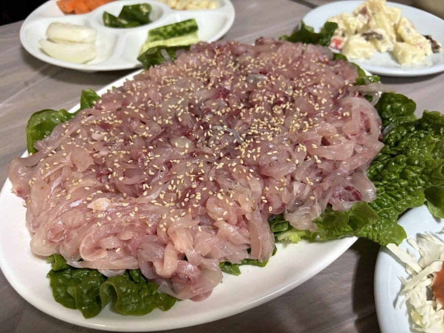 동강횟집 사진 2