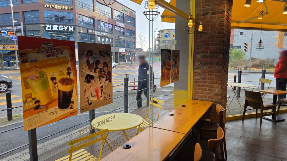 메가MGC커피 영종운남점 사진 4