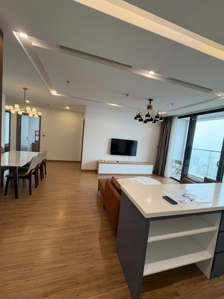  하노이 메트로폴리스 M3 방3개 화장실3개 풀옵션 $2600 Vinhomes Metropolis 고급 아파트 임대 알려드립니다