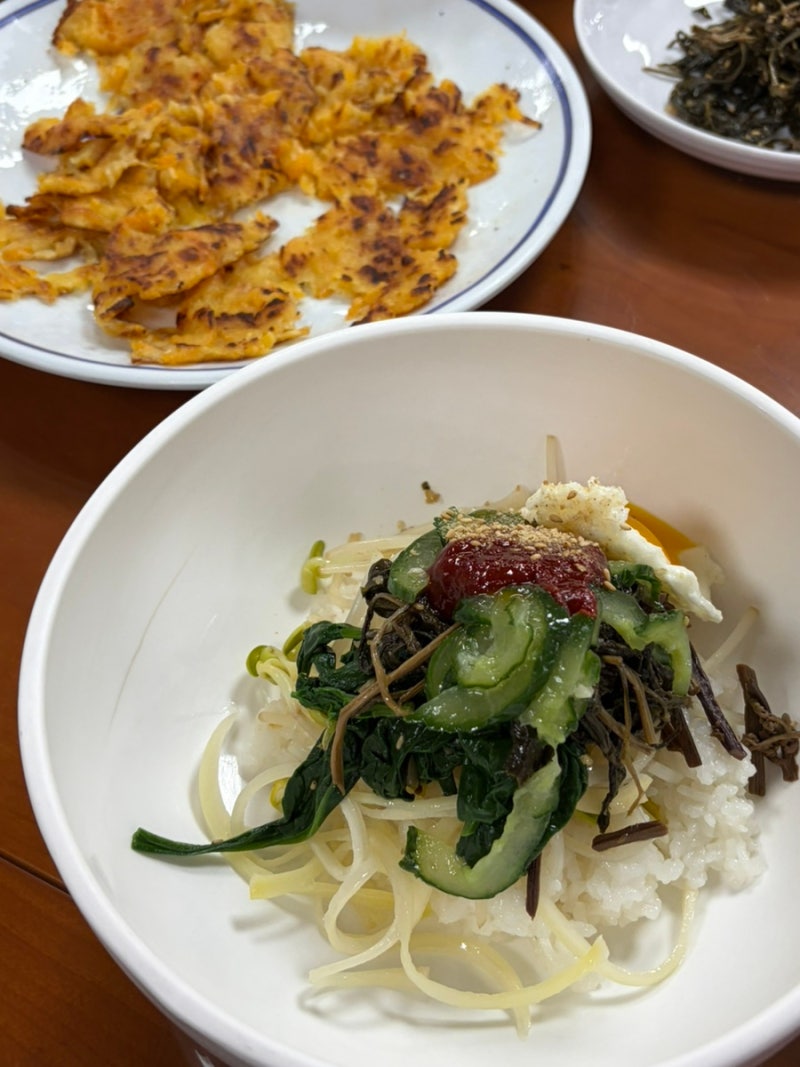 포항 보경사 내연산 맛집 ‘진주식당’ 비빔밥이랑 호박전이 맛있어요